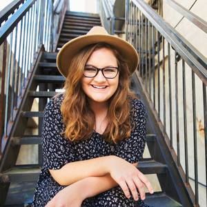 Meet your Posher, Annika